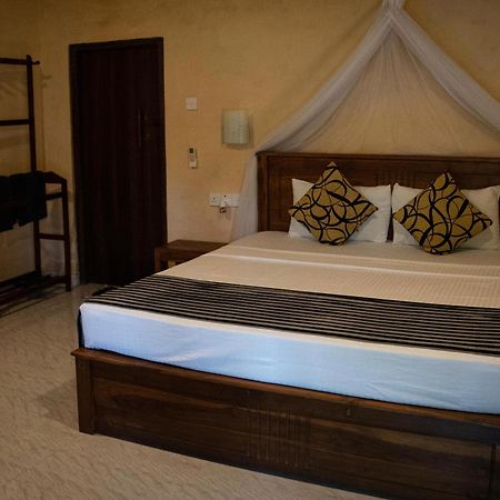 Shan Mango Homestay Sigiriya Esterno foto