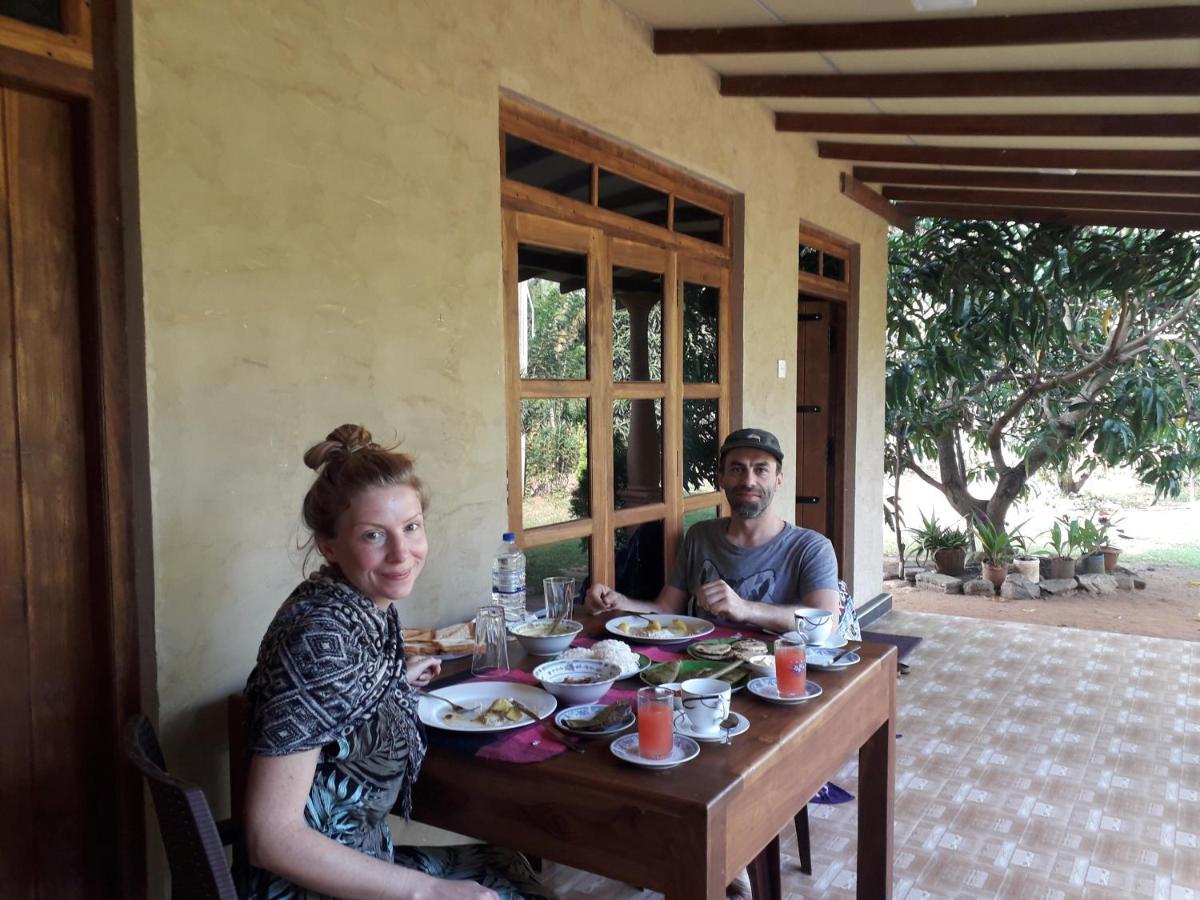Shan Mango Homestay Sigiriya Esterno foto